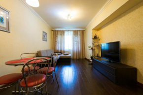 Гостиница Nadezhda Apartment on Dostyk street 89  Алмалинский